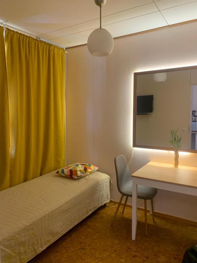 Bungalow House Flat In Rekola 33M2 فانتا المظهر الخارجي الصورة