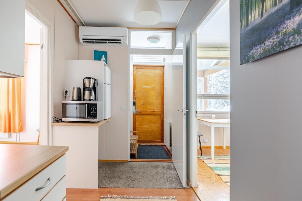Bungalow House Flat In Rekola 33M2 فانتا المظهر الخارجي الصورة