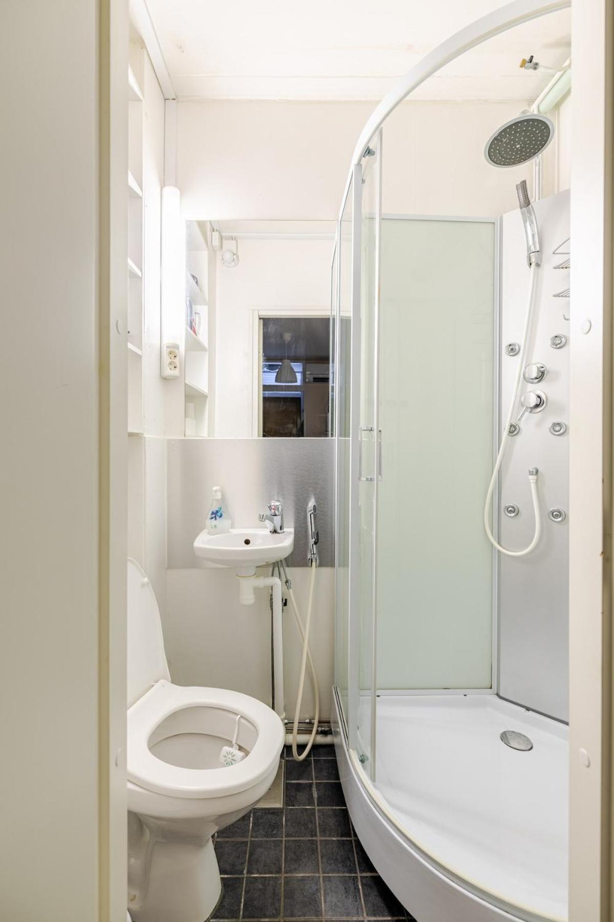 Bungalow House Flat In Rekola 33M2 فانتا المظهر الخارجي الصورة